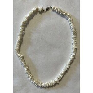 Vintage Hawaiian 70's Puka Shell Choker Necklace 16”